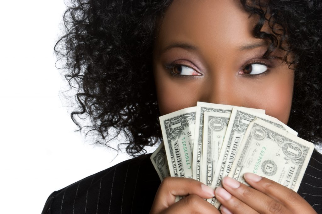 Woman-with-Natural-hair-and-money